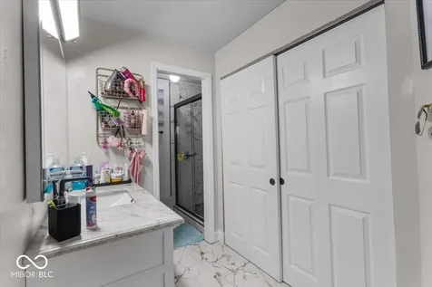 5858 Timber Lake Boulevard Indianapolis IN 46237