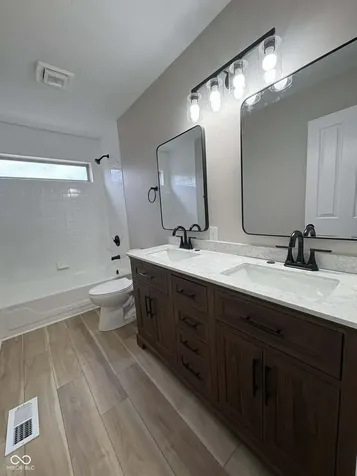 10744 Putnam Place Carmel IN 46032