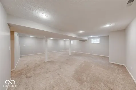 10744 Putnam Place Carmel IN 46032