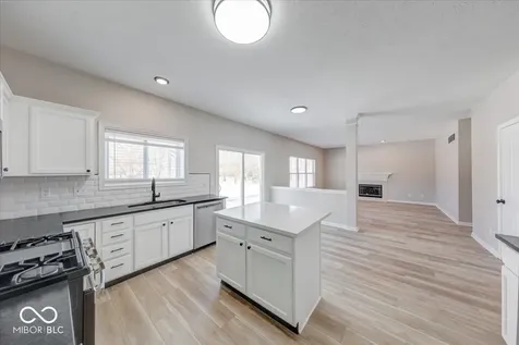 10744 Putnam Place Carmel IN 46032