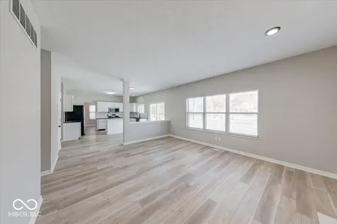 10744 Putnam Place Carmel IN 46032