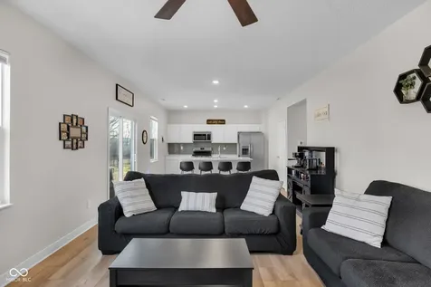 11610 Cotterill Way Indianapolis IN 46235