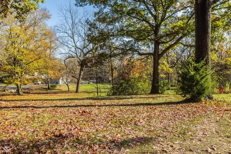 9215 Kerwood Drive Indianapolis IN 46240