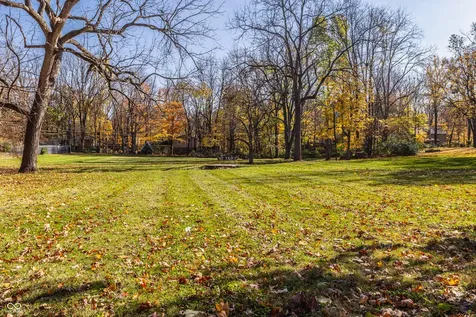 9215 Kerwood Drive Indianapolis IN 46240