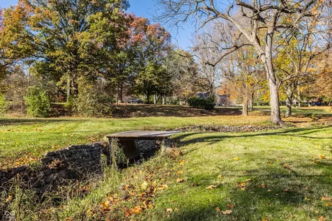 9215 Kerwood Drive Indianapolis IN 46240