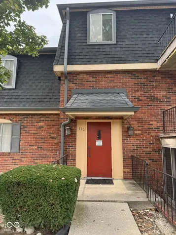 320 Elmead Court Greenwood IN 46142