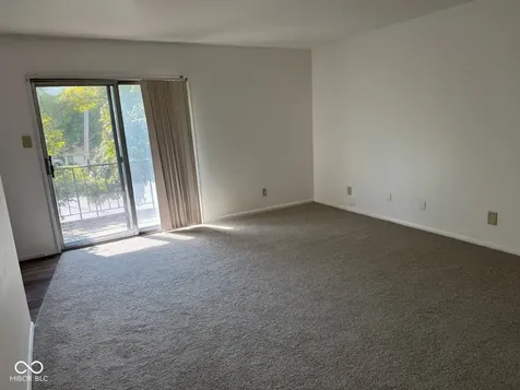 320 Elmead Court Greenwood IN 46142