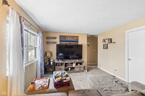3605 Redwood Drive Indianapolis IN 46227