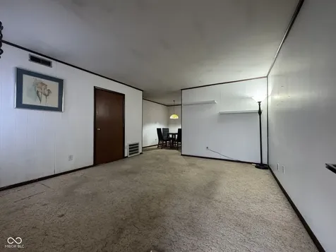 10053 E Dedham Drive Indianapolis IN 46229