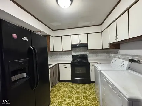 10053 E Dedham Drive Indianapolis IN 46229