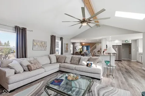 12739 Bay Forrest Drive Indianapolis IN 46236