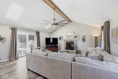 12739 Bay Forrest Drive Indianapolis IN 46236
