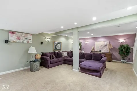 12739 Bay Forrest Drive Indianapolis IN 46236