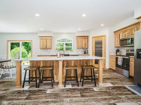 9330 S State Road 243 Cloverdale IN 46120
