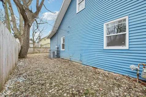 421 W 39th Street Indianapolis IN 46208