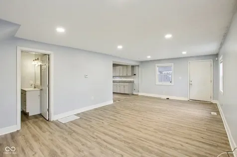 421 W 39th Street Indianapolis IN 46208