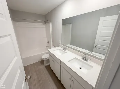 8691 Laurelton Place Brownsburg IN 46112