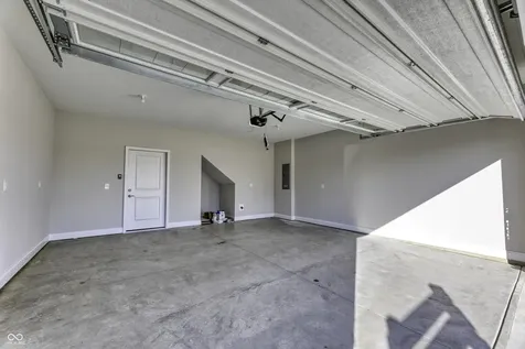 2412 N Keenan Circle Westfield IN 46074