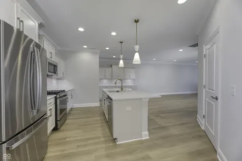 2412 N Keenan Circle Westfield IN 46074