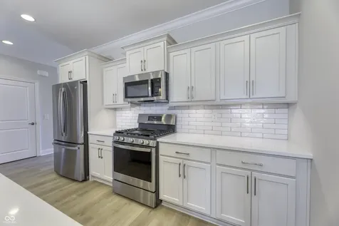 2412 N Keenan Circle Westfield IN 46074