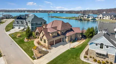 13400 Cambridge Cove Way Fishers IN 46055