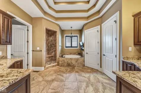 13400 Cambridge Cove Way Fishers IN 46055