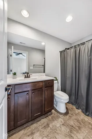 13400 Cambridge Cove Way Fishers IN 46055