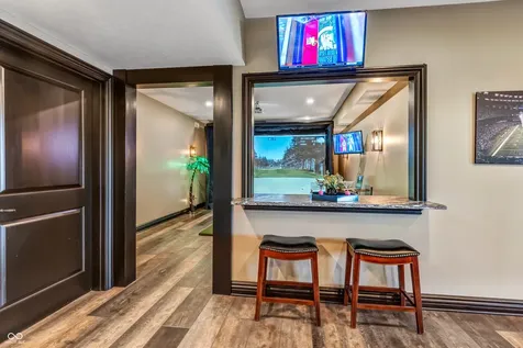 13400 Cambridge Cove Way Fishers IN 46055