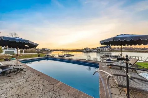 13400 Cambridge Cove Way Fishers IN 46055