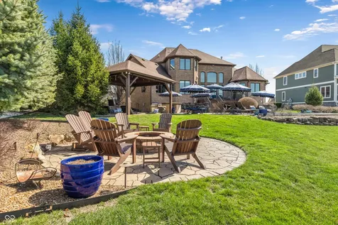 13400 Cambridge Cove Way Fishers IN 46055