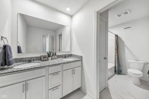 640 Axford Bay Drive Westfield IN 46074