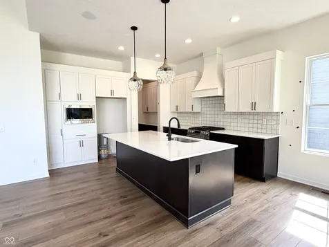 1428 Crosstie Circle Westfield IN 46074