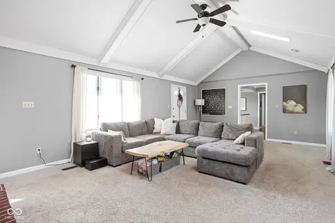 7225 Westminster Drive Indianapolis IN 46256