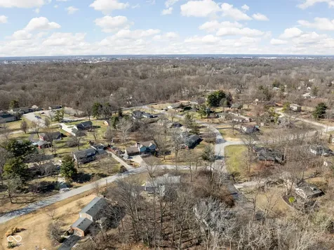 7225 Westminster Drive Indianapolis IN 46256