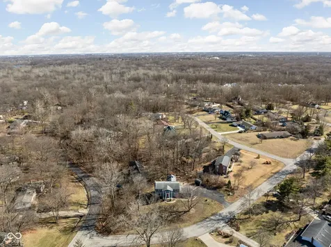 7225 Westminster Drive Indianapolis IN 46256