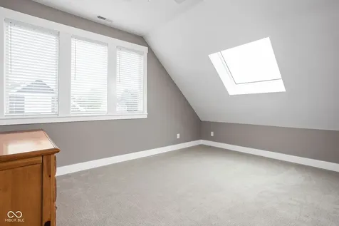 5713 Upper Garden Way Zionsville IN 46077