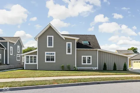 5713 Upper Garden Way Zionsville IN 46077