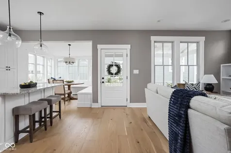 5713 Upper Garden Way Zionsville IN 46077