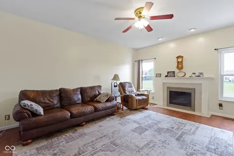 8778 N Deer Crossing Boulevard Mccordsville IN 46055