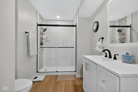 1492 Woodscliff Drive Anderson IN 46012