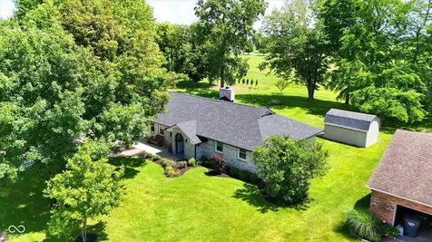1492 Woodscliff Drive Anderson IN 46012