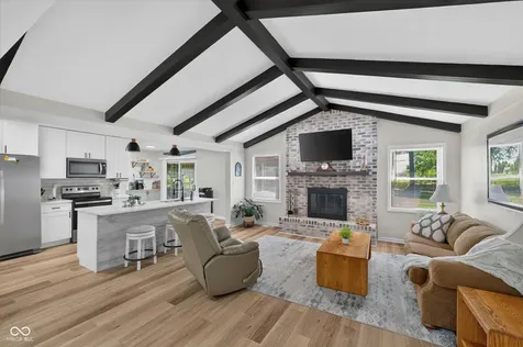 1492 Woodscliff Drive Anderson IN 46012
