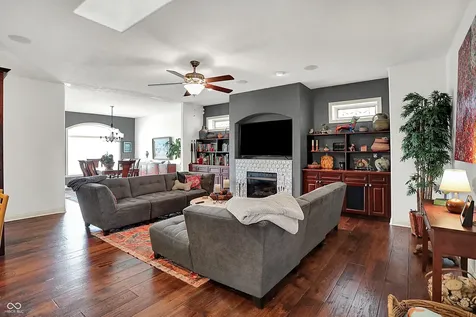 7241 Rooses Drive Indianapolis IN 46217