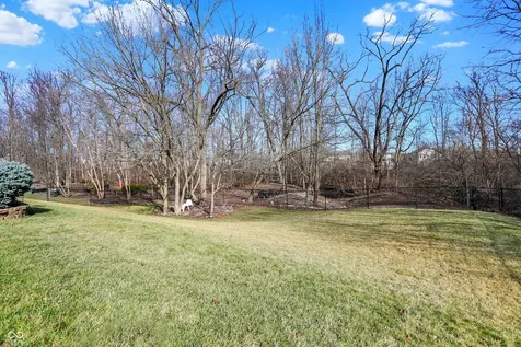 7241 Rooses Drive Indianapolis IN 46217