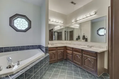 6010 Fawnwood Drive Greenwood IN 46143