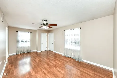 529 Maple Lane Brownsburg IN 46112