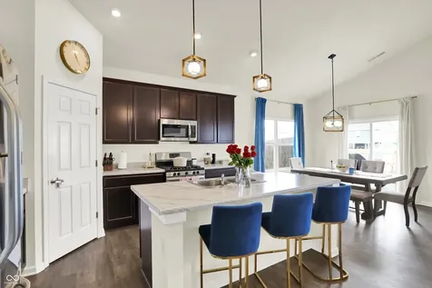 2259 Summer Shore Drive Greenwood IN 46143
