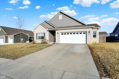2259 Summer Shore Drive Greenwood IN 46143