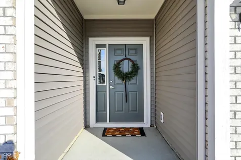 2259 Summer Shore Drive Greenwood IN 46143