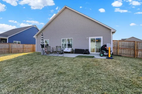 2259 Summer Shore Drive Greenwood IN 46143